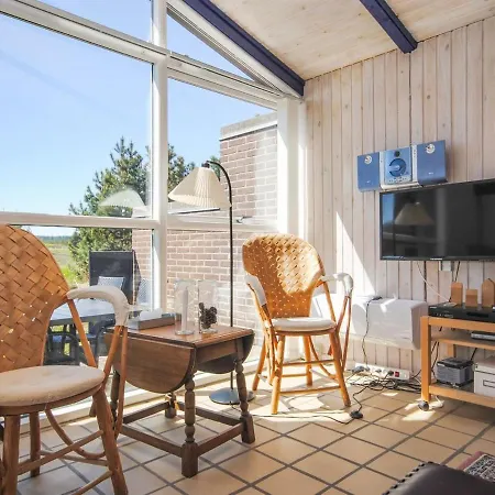 Dom wakacyjny Jerrik - 900m From The Sea In Nw Jutland By Interhome