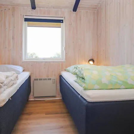 Nyaraló Jerrik - 900m From The Sea By Interhome Torsted